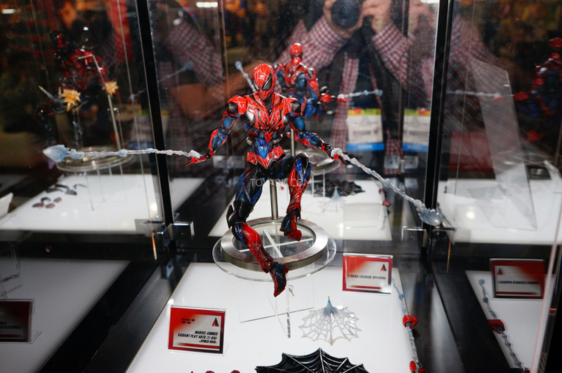 Illustration for article titled The Marvel Play Arts Figures Are Great, But Nowhere Near Crazy Enough